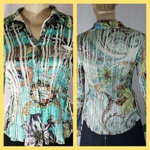 Komarov button-up blouse with laced long sleeve